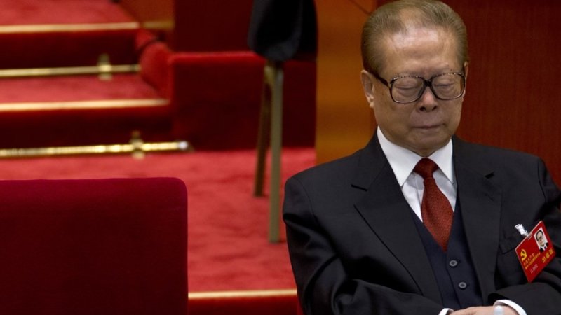 Аргентинский суд выдал ордер на арест бывшего председателя КНР Цзян Цзэминя