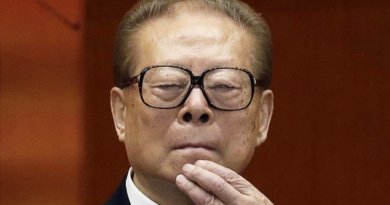 Последователи Фалуньгун подают судебные иски против бывшего лидера Китая Цзян Цзэминя