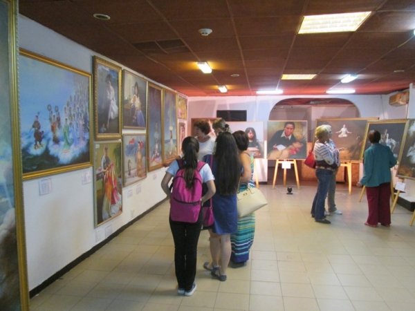 Выставка картин китайских художников «Истина Доброта Терпение - искусство, дарованное свыше», г. Батайск, 2015 г.