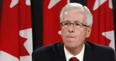 Министр иностранных дел Канады Стефан Дион выражает обеспокоенность правительства преследованием Фалуньгун в Китае