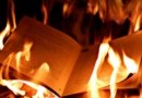 В первые три месяца подавления Фалуньгун на улицах городов Китая массово сжигали книги