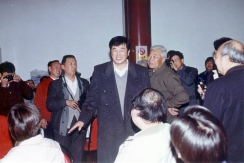 Мастер Ли Хунчжи на конференции Фалуньгун в Пекине