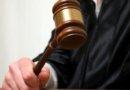 В суде судьи запрещали адвокатам практикующих ссылаться на то, что официального запрета Фалуньгун в Китае нет