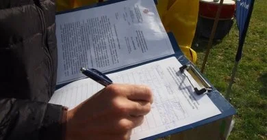 Подписание петиции