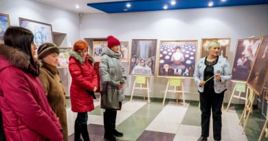 Фрагмент экспозиции картин в Костроме. Январь 2019 г.