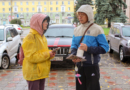 Осенний дождь не смог отменить акцию “Лепестки мира” в Ангарске