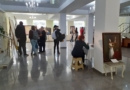 В выставочном зале Международной художественной выставки «Чжень–Шань–Жень», Пятигорск, 2022 г.